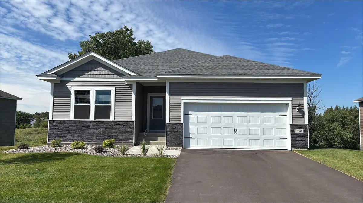 10203 Twin Lakes Pkwy NW, Elk River, MN 55330