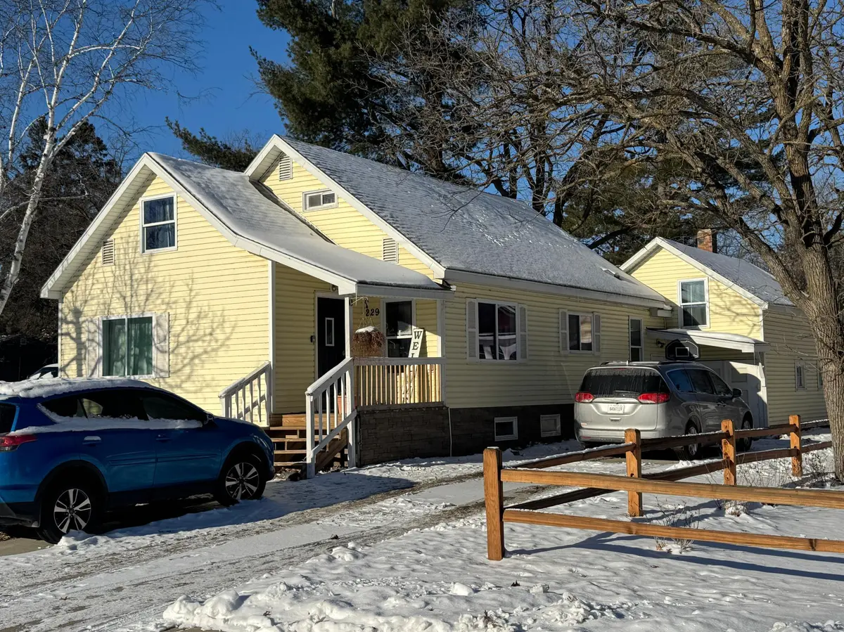 229 Main ST NW, Menahga, MN 56464