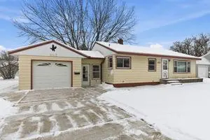 1024 32nd AVE N, Saint Cloud, MN 56303