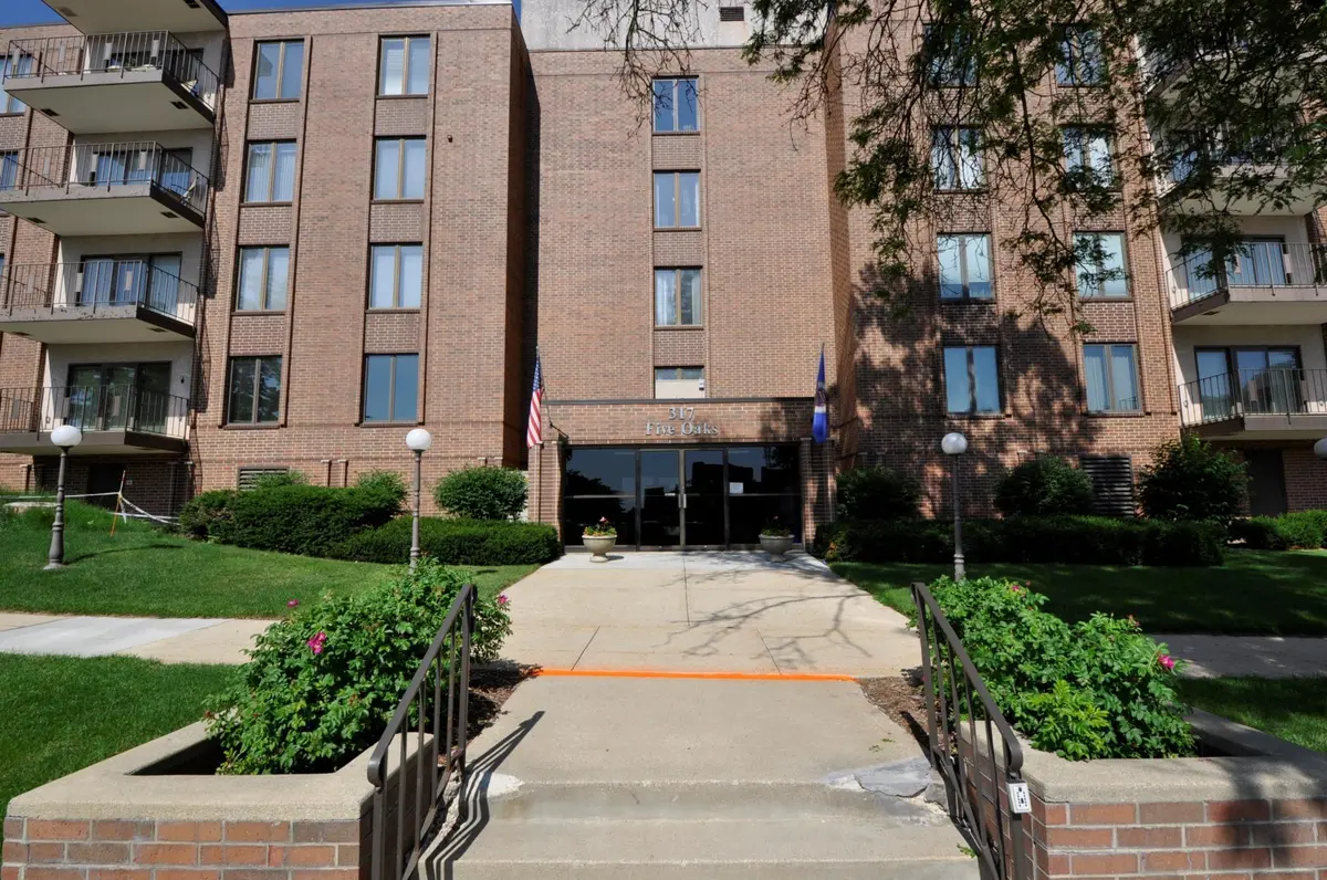317 6th AVE SW #501, Rochester, MN 55902