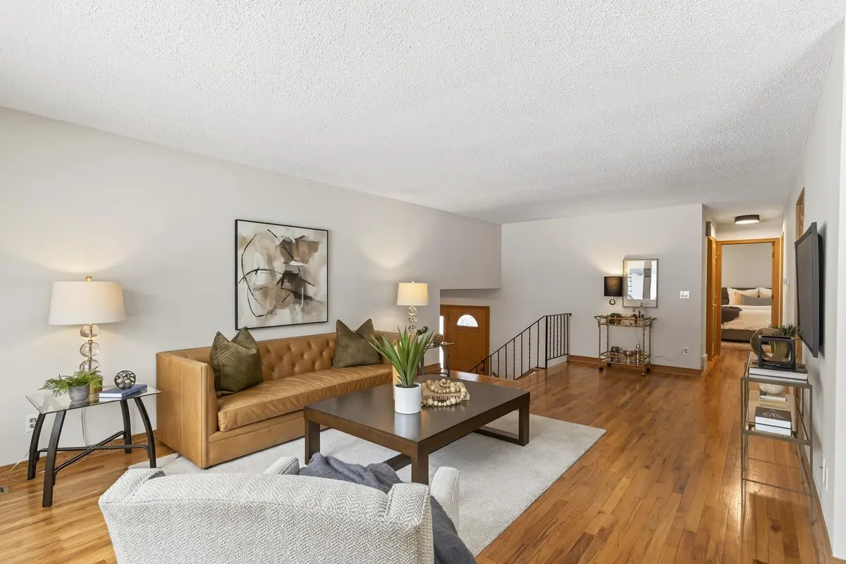 16609 Galaxie WAY, Rosemount, MN 55068