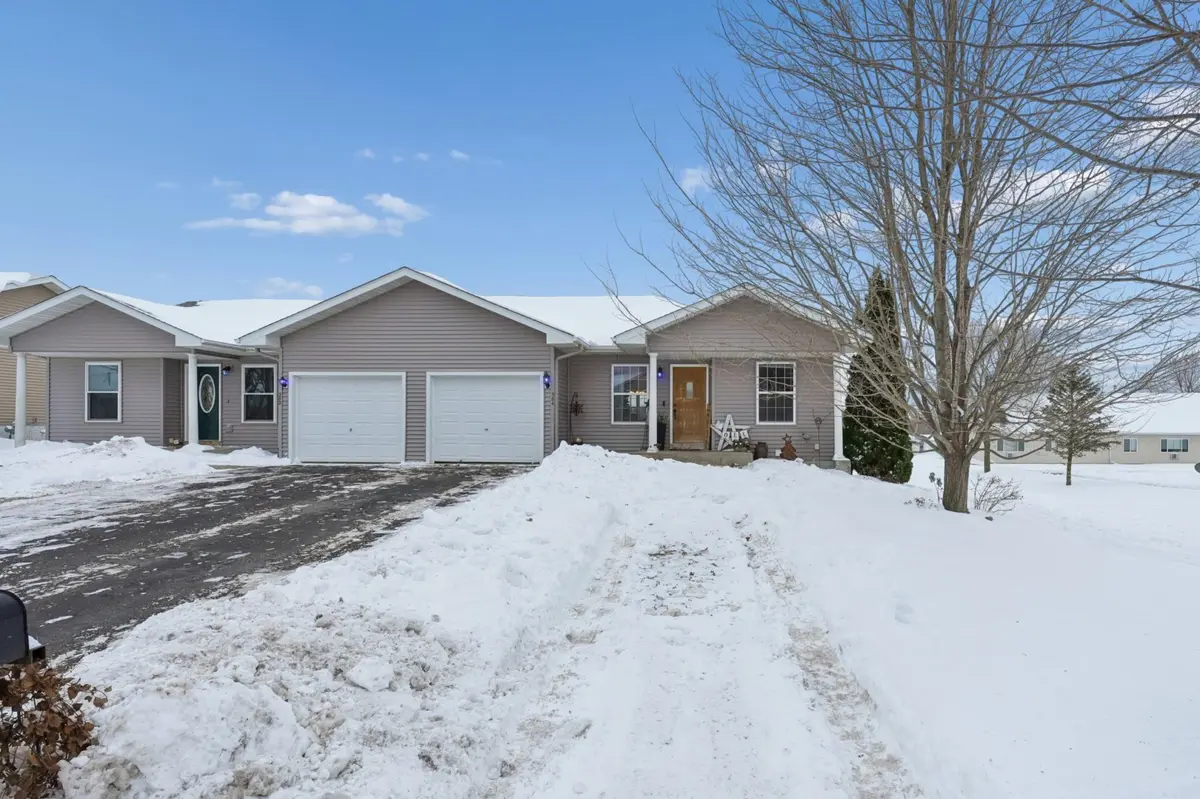 384 Cedar ST, Baldwin, WI 54002