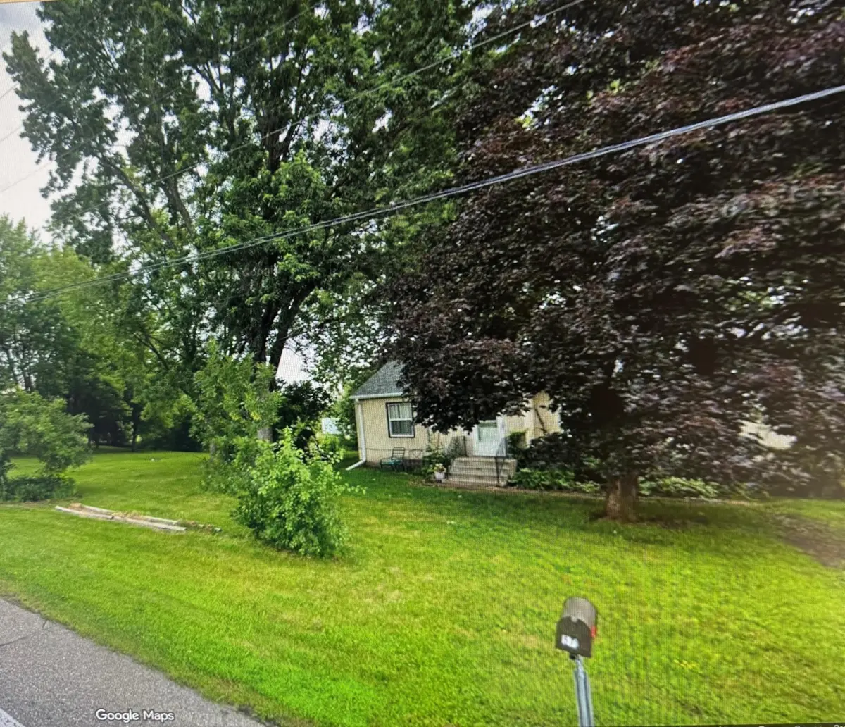 571 County Road E W, Shoreview, MN 55126