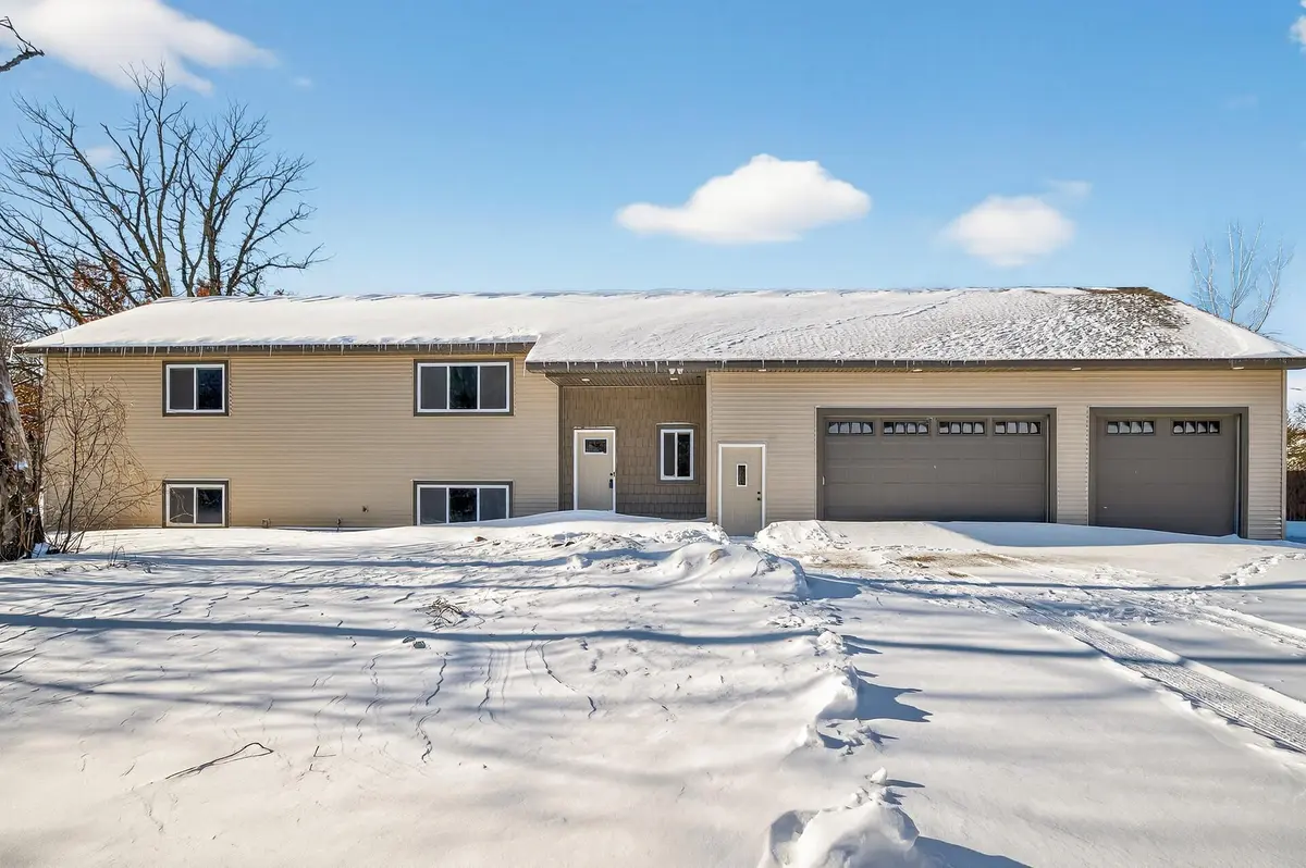 25882 101st ST NW, Zimmerman, MN 55398