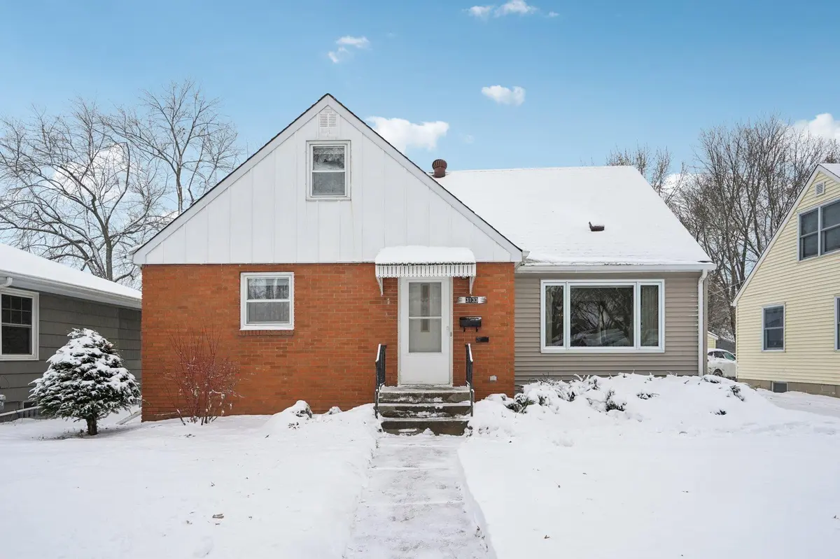 3133 26th AVE N, Golden Valley, MN 55422