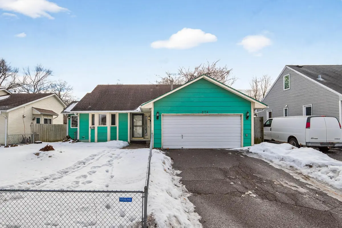 374 Rose AVE E, Saint Paul, MN 55130