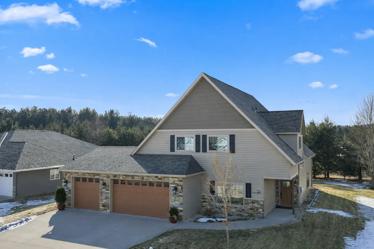 3321 12th AVE N, Sartell, MN 56377