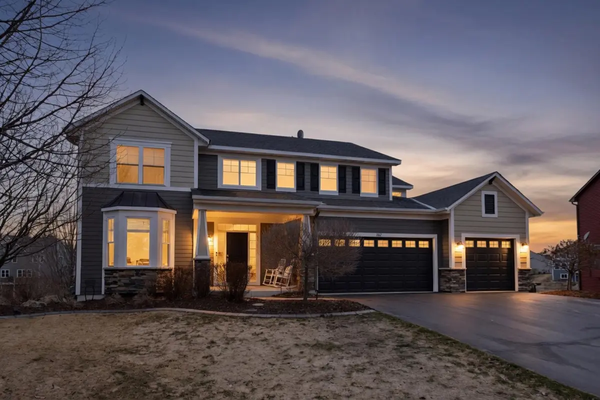 3862 Pascolo BND, Chaska, MN 55318