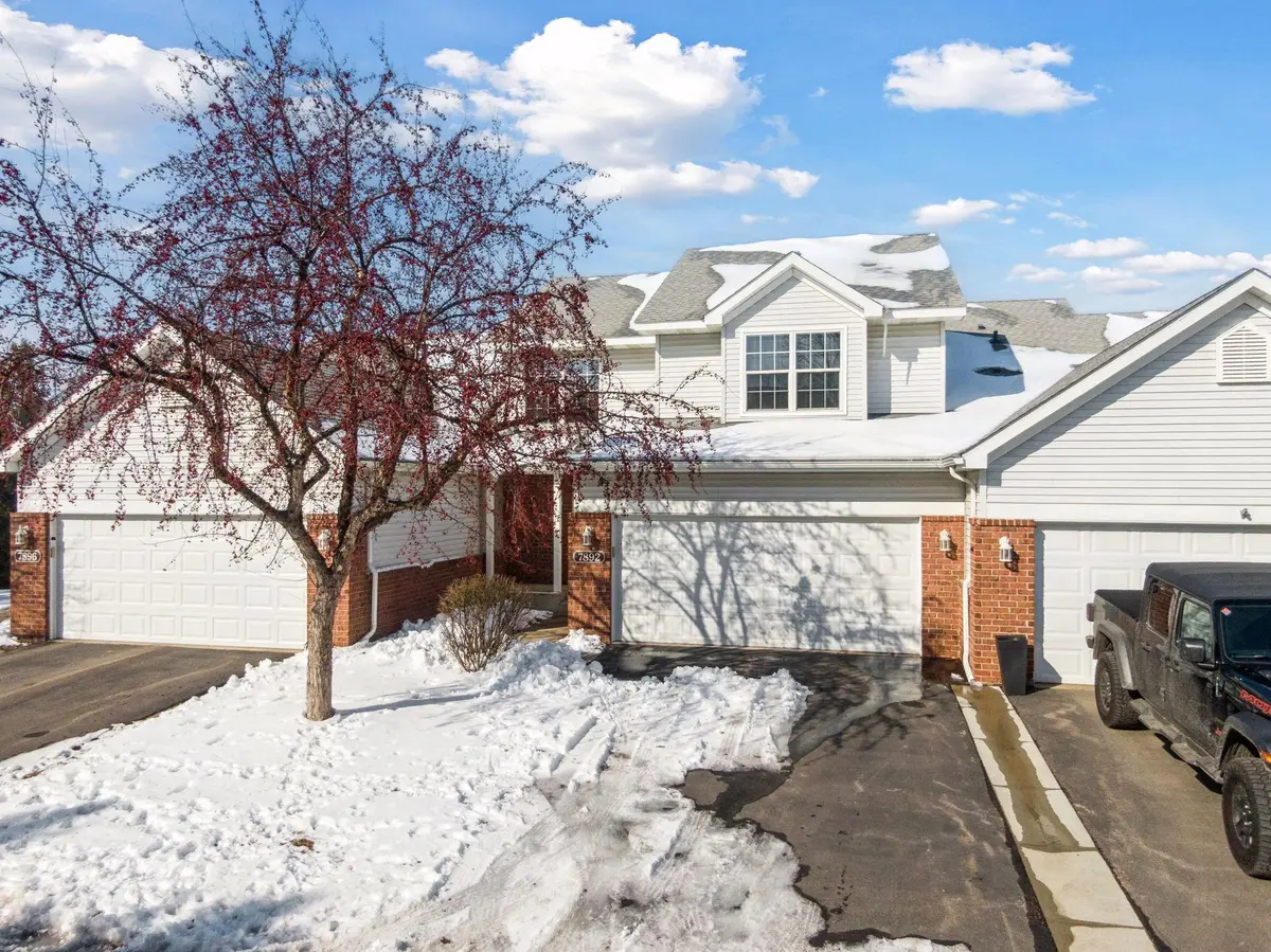 7892 Autumn Ridge AVE, Chanhassen, MN 55317