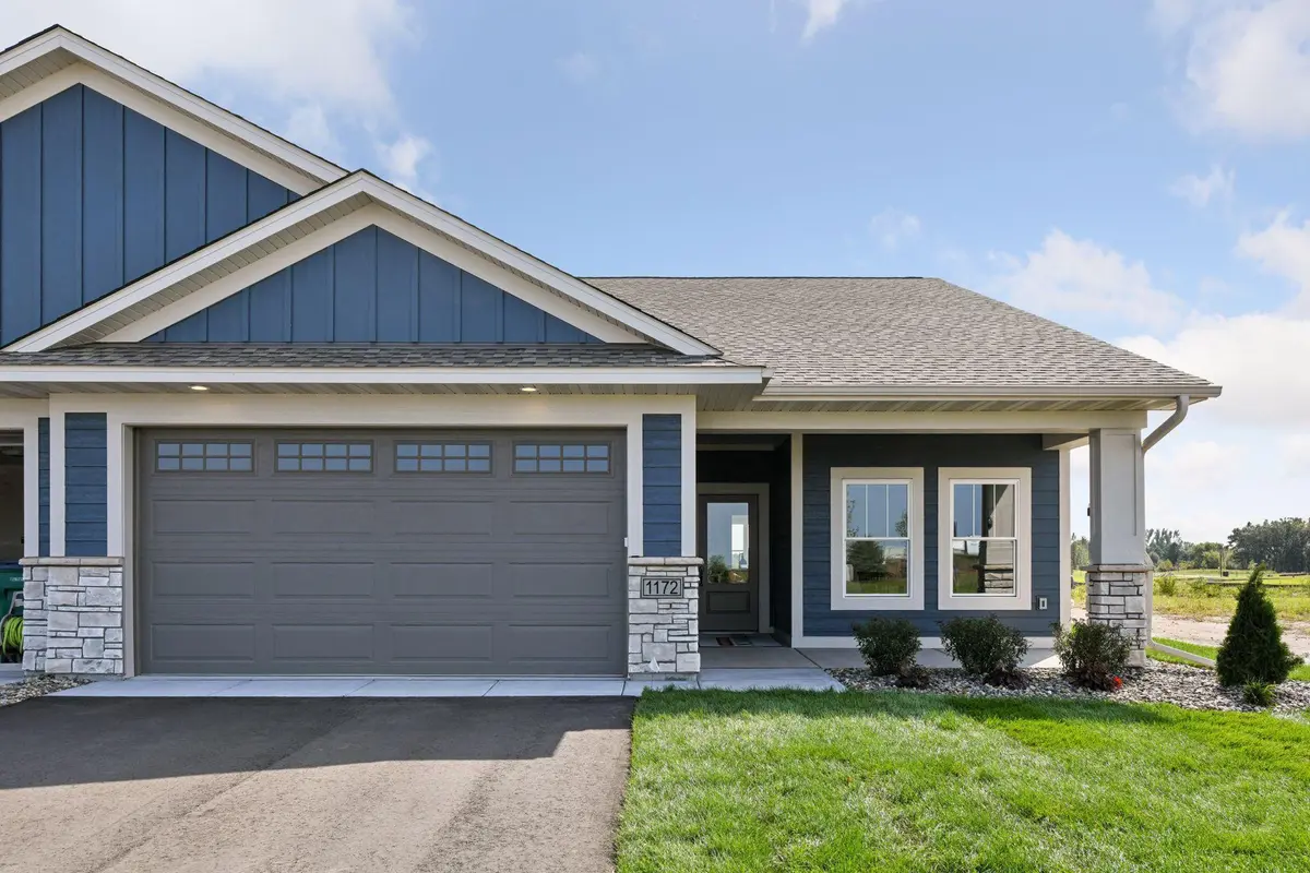 1003 Turner LN, New Richmond, WI 54017