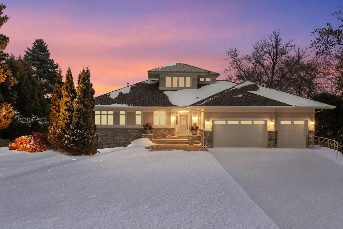 3600 Tuxedo RD, Minnetrista, MN 55364