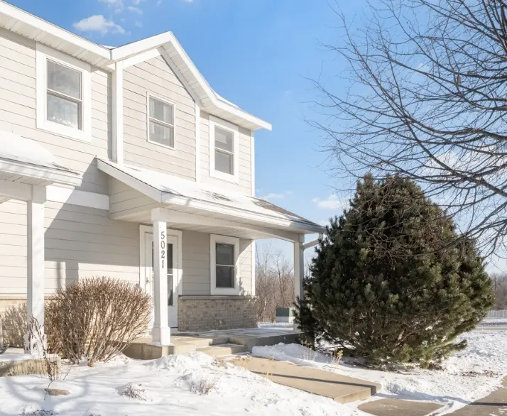 5021 56th ST NW, Rochester, MN 55901