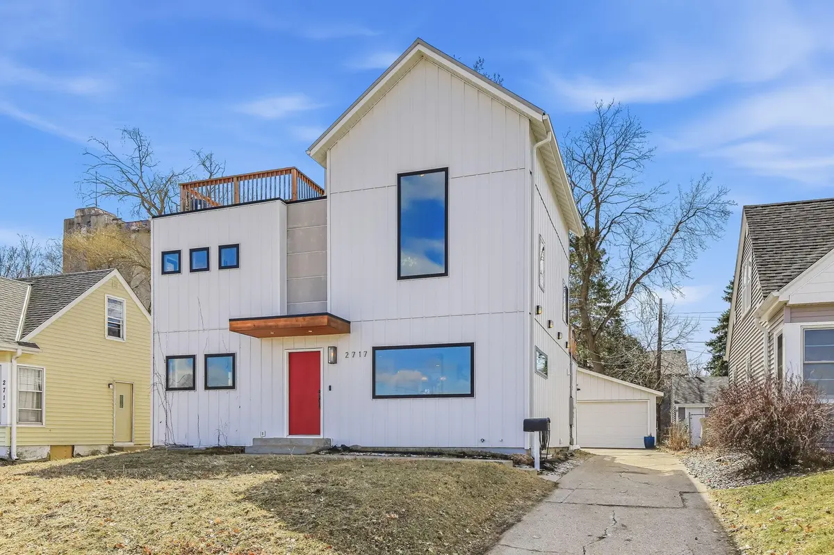 2717 Glenwood AVE, Minneapolis, MN 55405