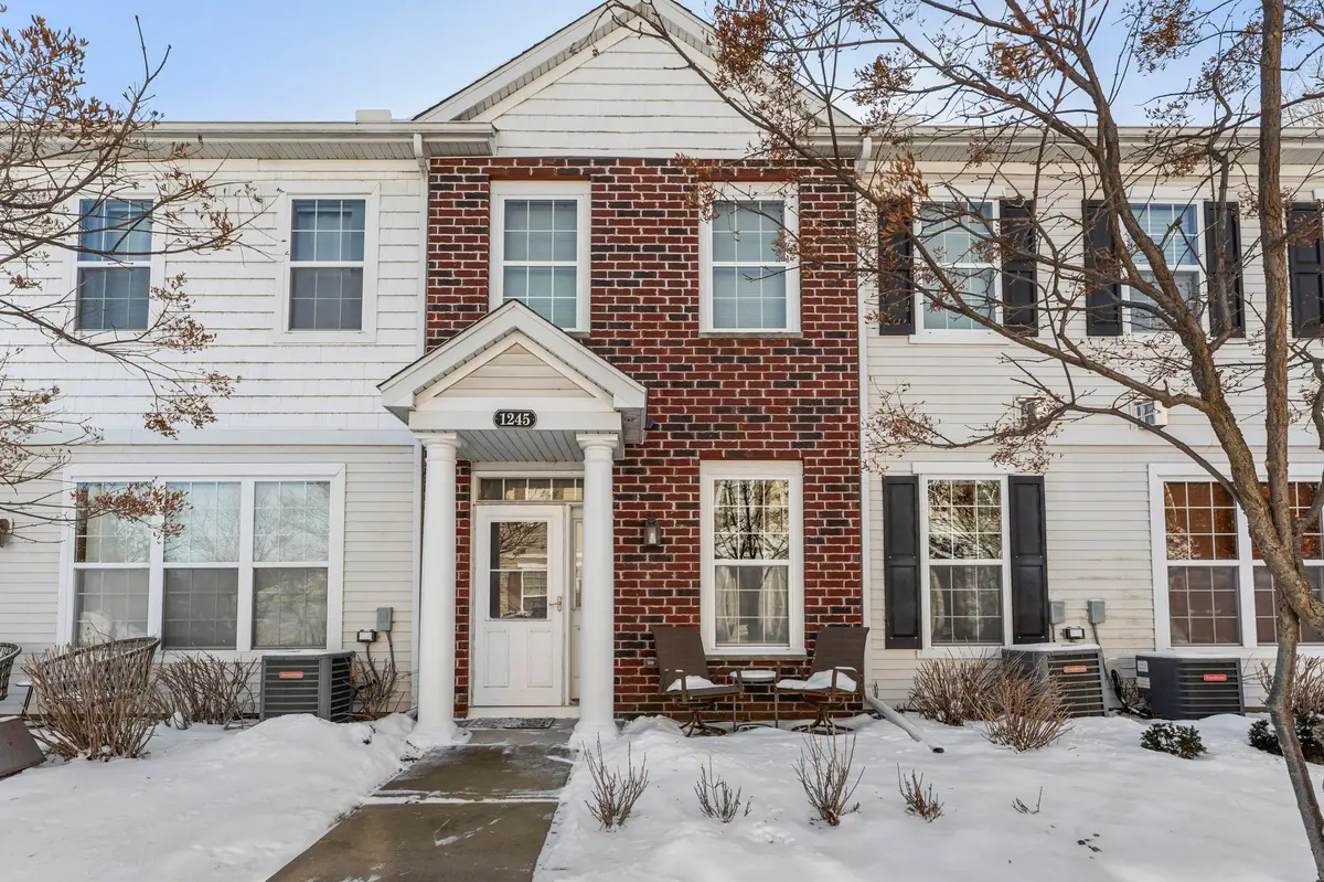 1245 Terrace AVE #412, Maplewood, MN 55109