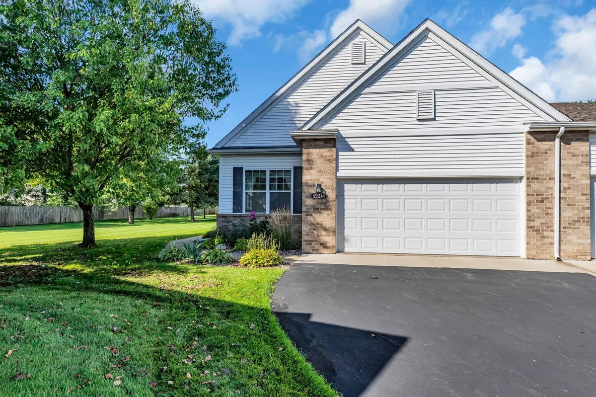 2394 Beech ST W, Rosemount, MN 55068