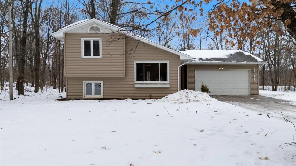 16850 Terrace RD NE, Andover, MN 55304