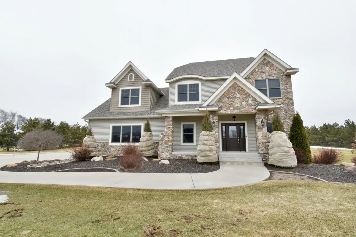 8527 122nd AVE SE, Becker, MN 55308