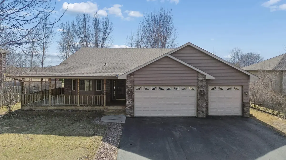 8895 Farmstead AVE, Monticello, MN 55362