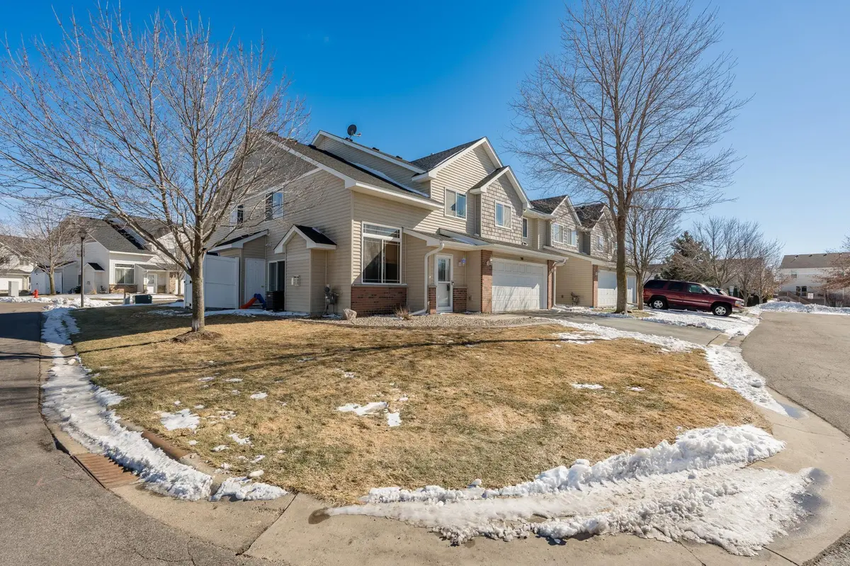 501 French LN, Dundas, MN 55019
