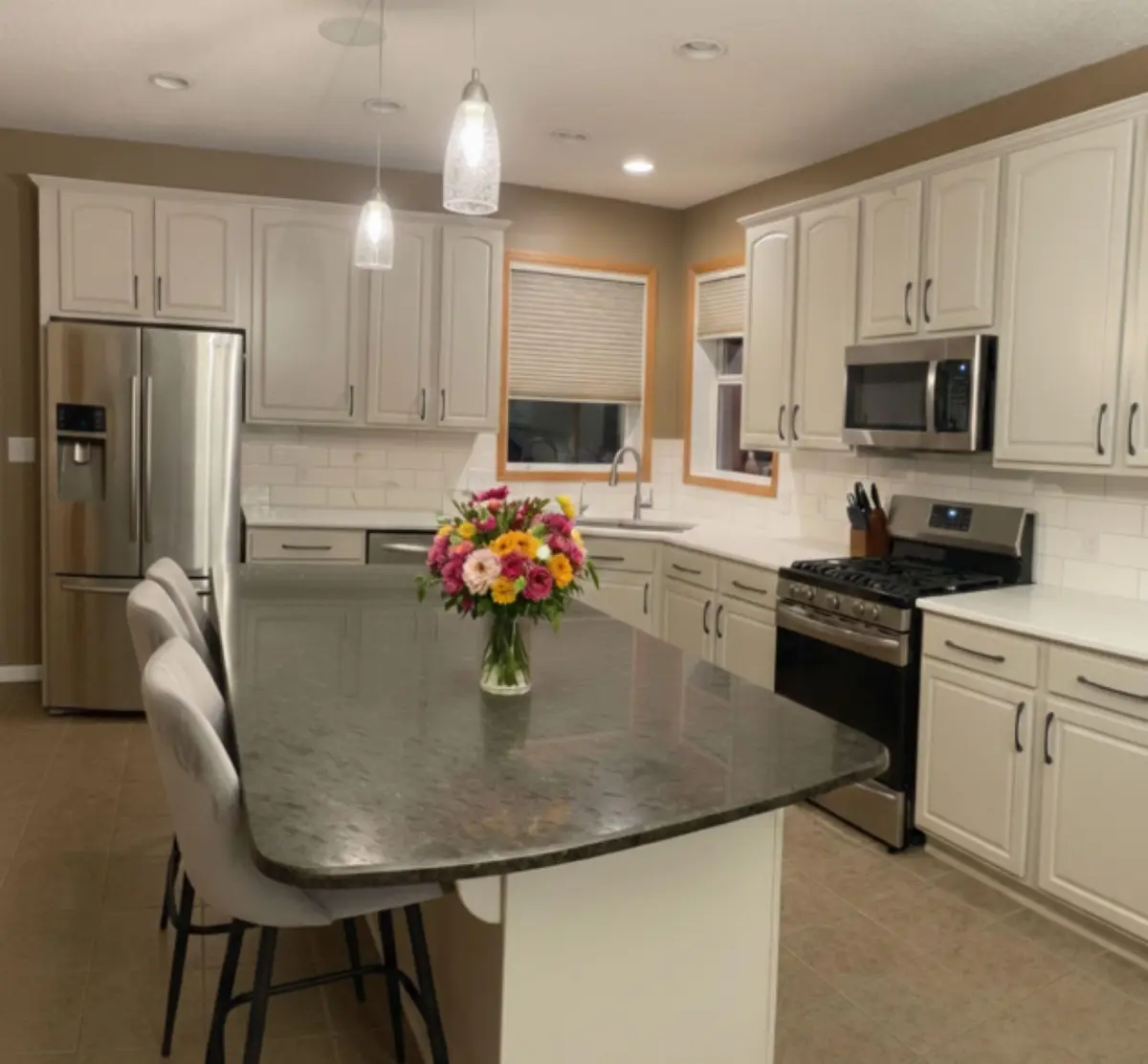 969 Creekwood DR N, Champlin, MN 55316