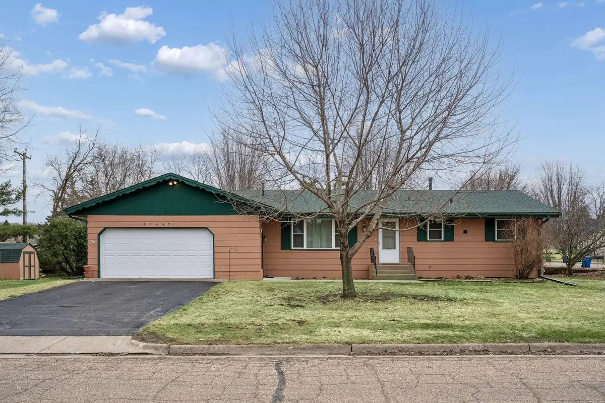 11447 55th ST NE, Albertville, MN 55301