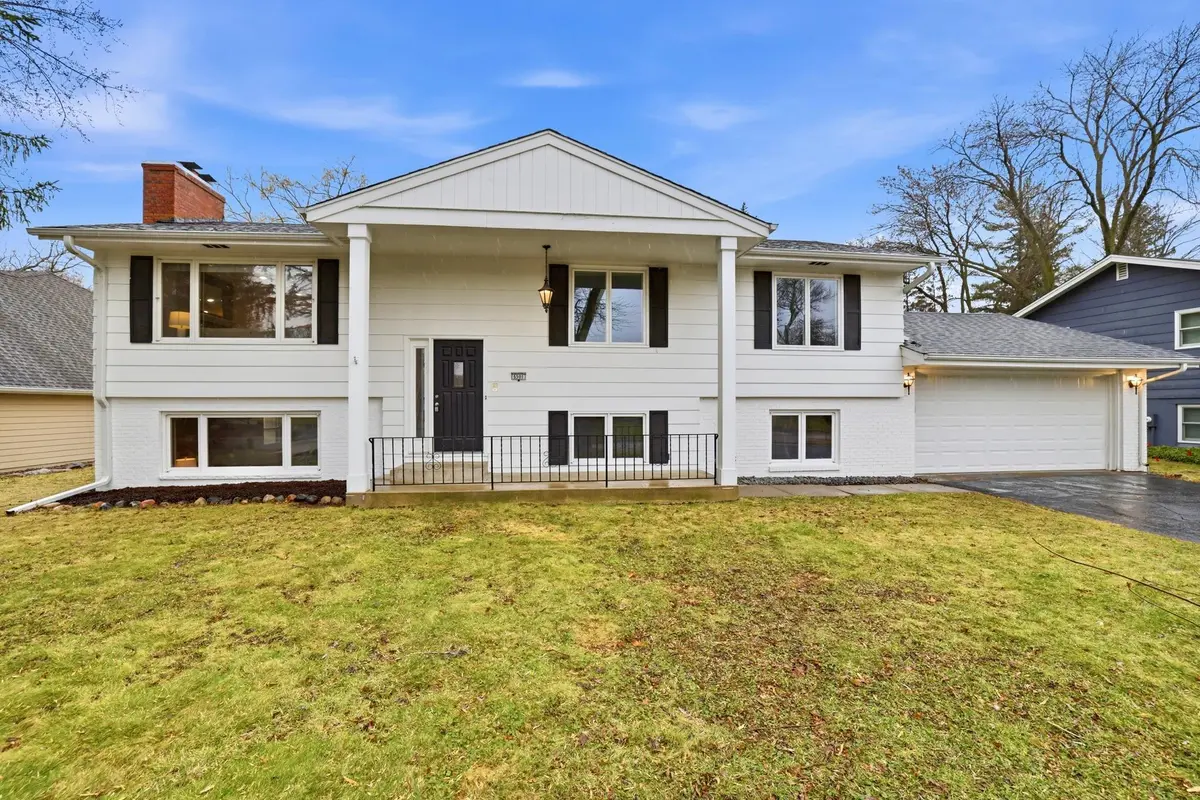 6501 Aspen RD, Edina, MN 55436