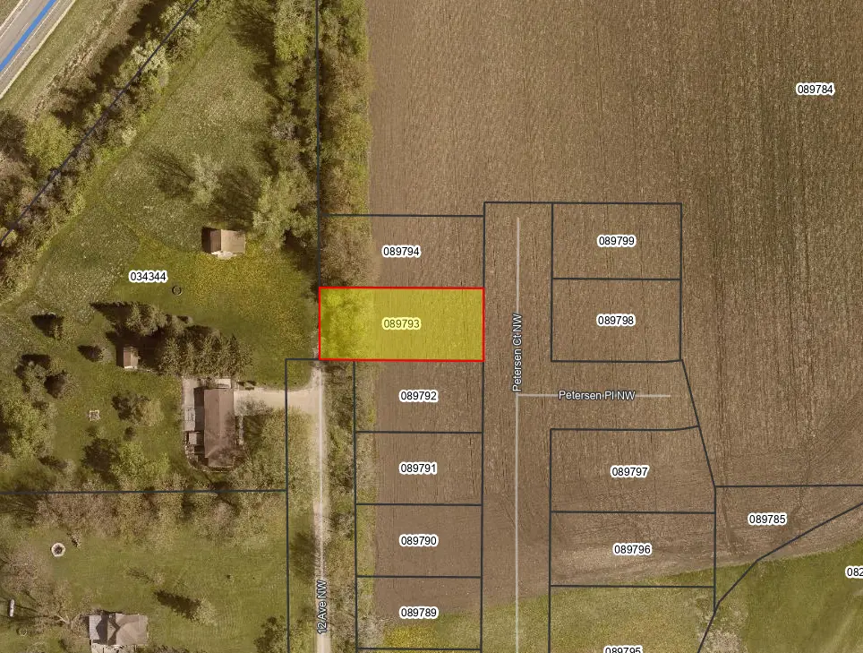 1146 Petersen CT NW, Stewartville, MN 55976