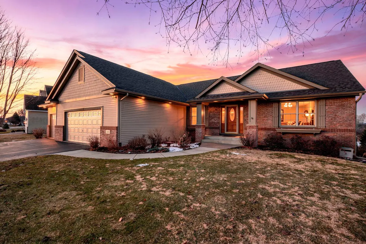 21418 Queen ST NW, Elk River, MN 55330