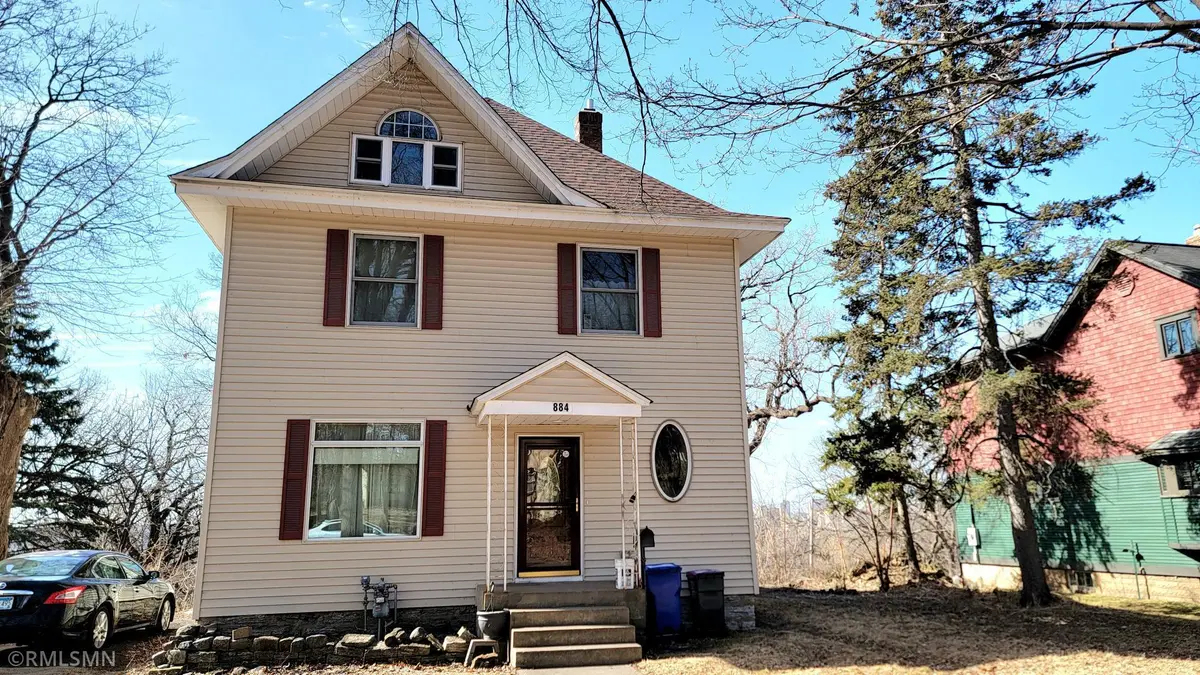 884 Mound ST, Saint Paul, MN 55106