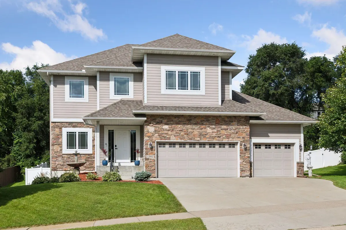 13862 Kensington AVE NE, Prior Lake, MN 55372