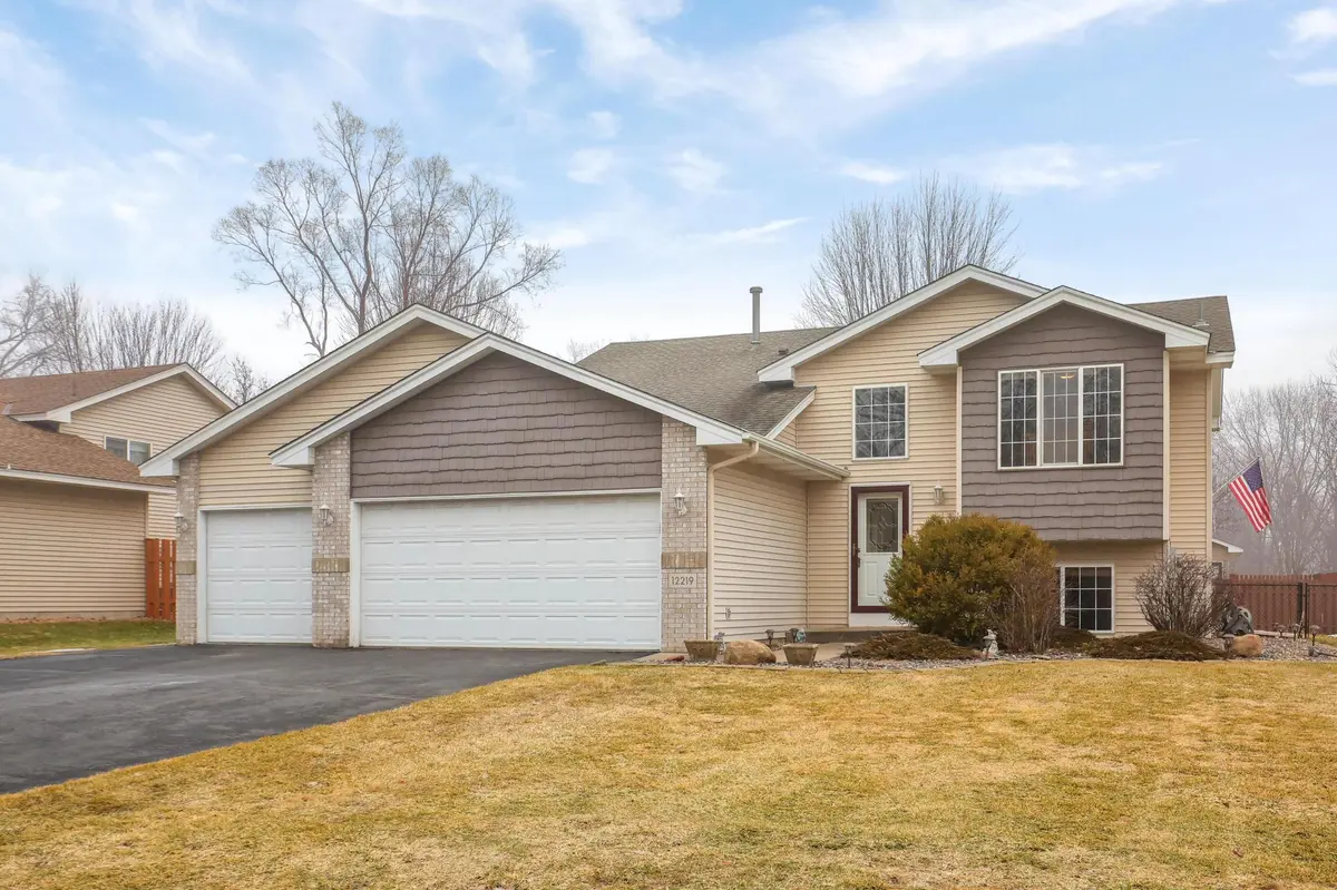 12219 Quinn ST NW, Coon Rapids, MN 55448