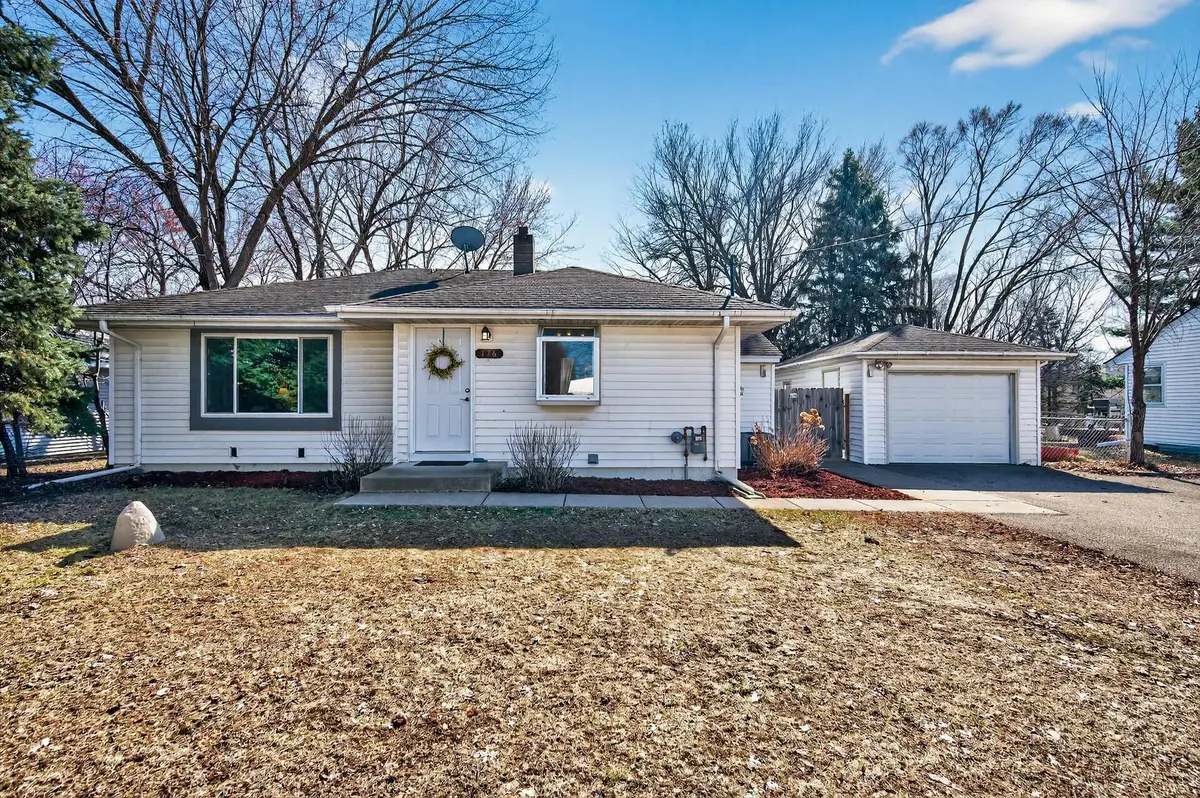 126 Hayden Lake RD E, Champlin, MN 55316