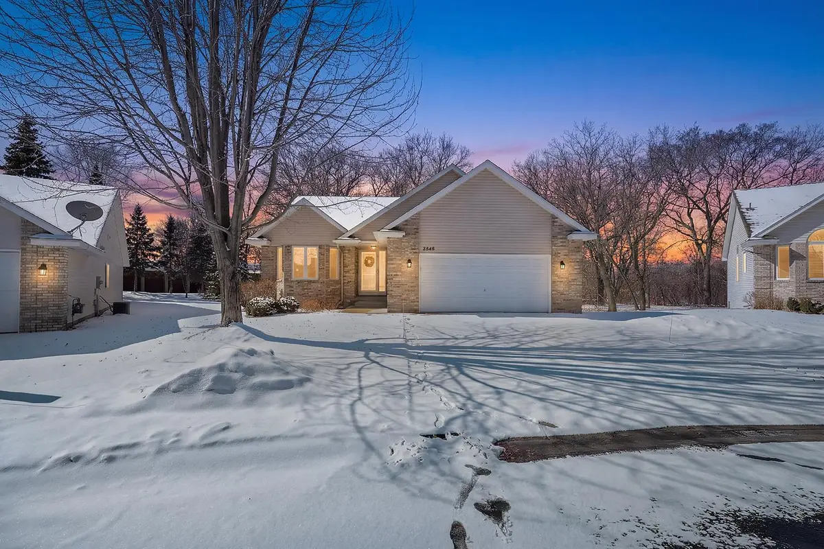2246 125th LN NW, Coon Rapids, MN 55448