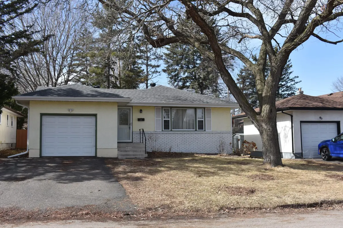 1533 Winchell ST, Saint Paul, MN 55106