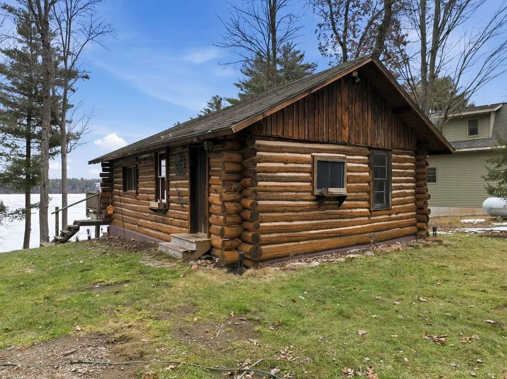 2378 9th AVE, Chetek, WI 54728