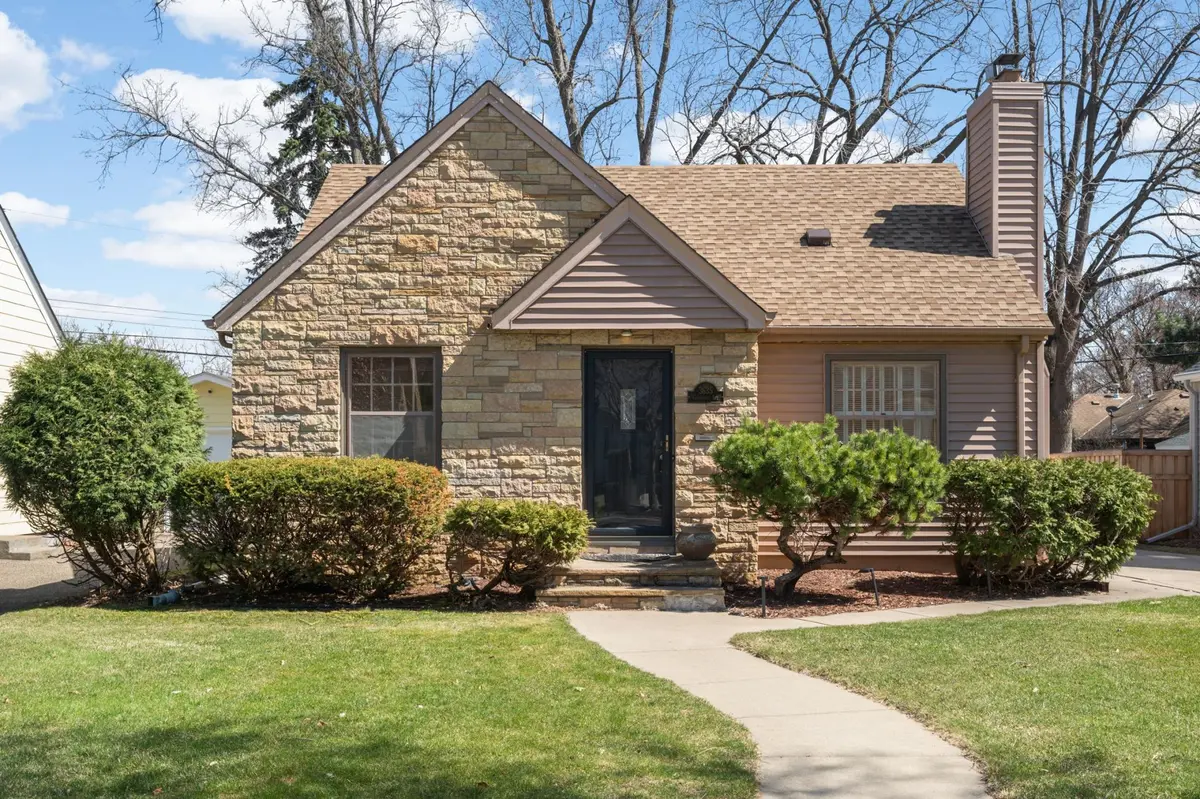 3635 Glenhurst AVE, Saint Louis Park, MN 55416