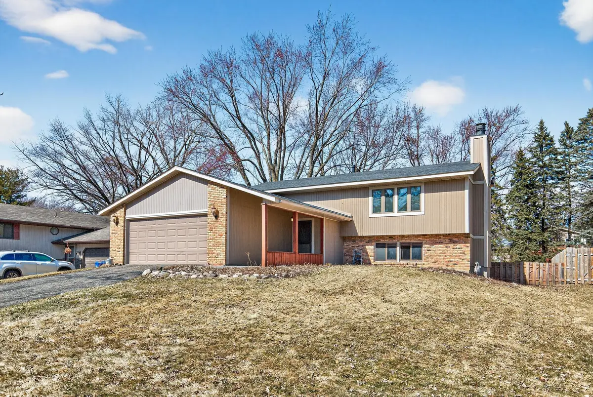 2239 William Tell RD, Saint Paul, MN 55119