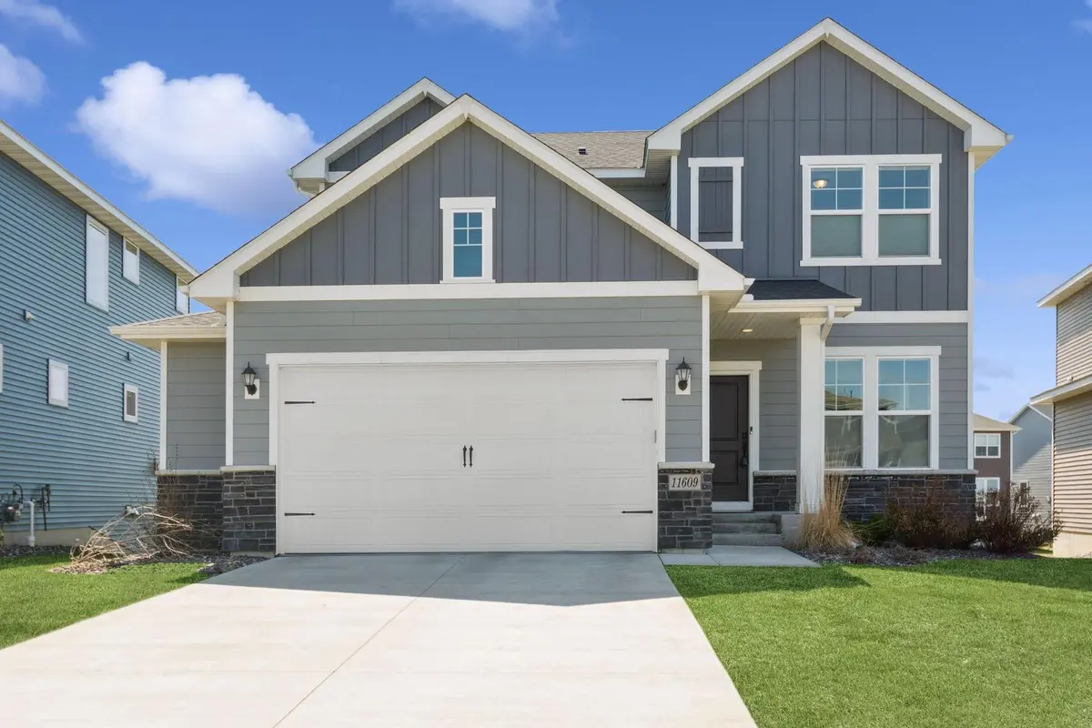 11609 Ranchview LN N, Dayton, MN 55369