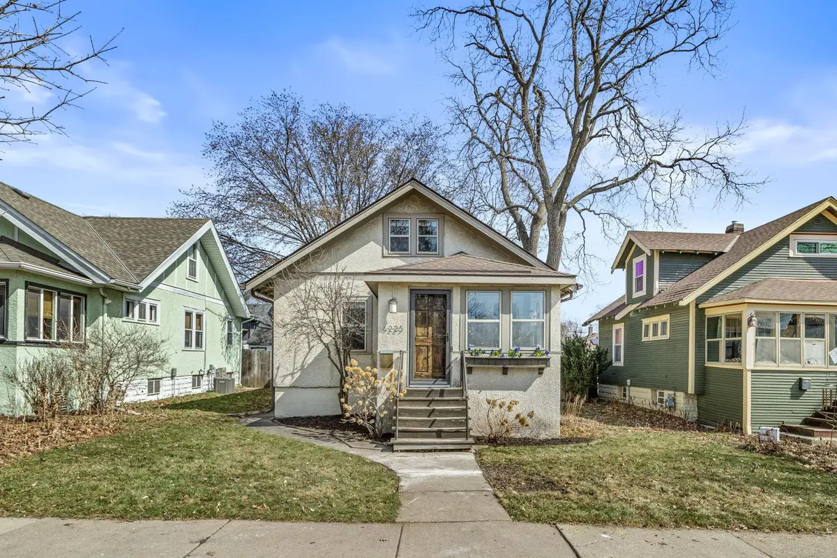 4225 Oakland AVE, Minneapolis, MN 55407