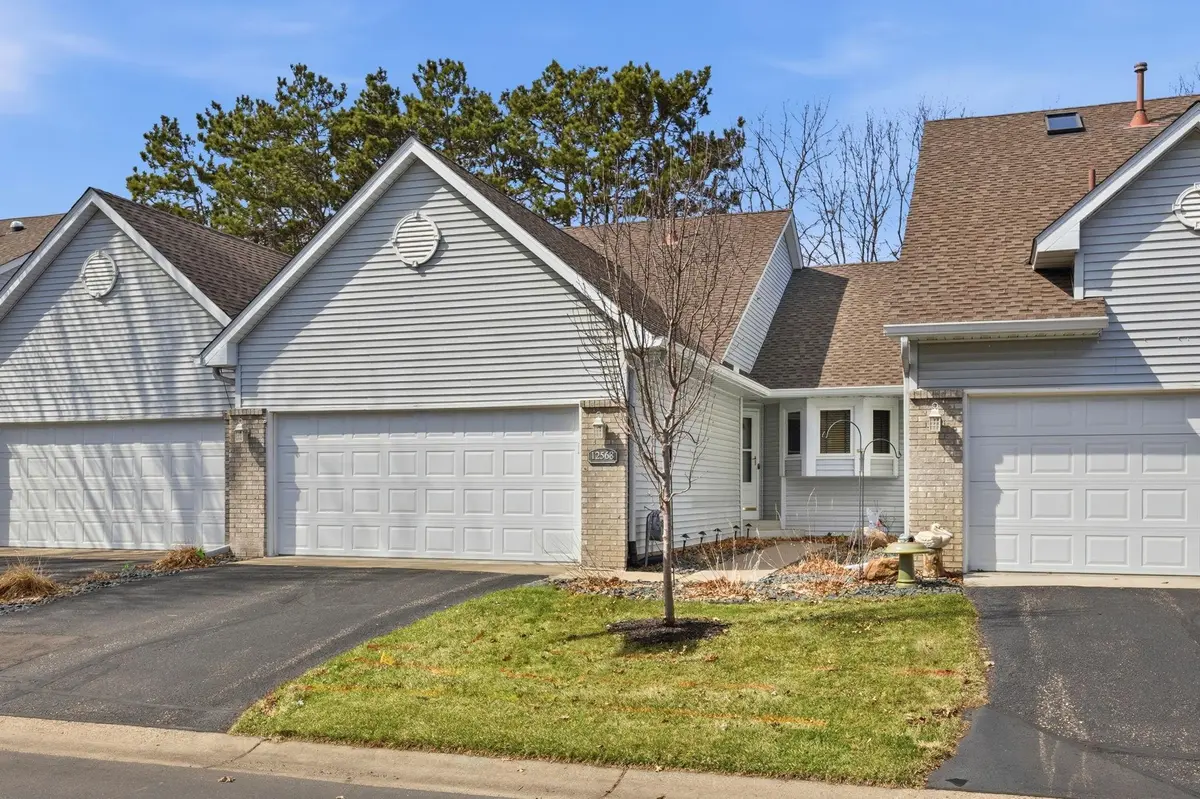 12568 Drake ST NW, Coon Rapids, MN 55448