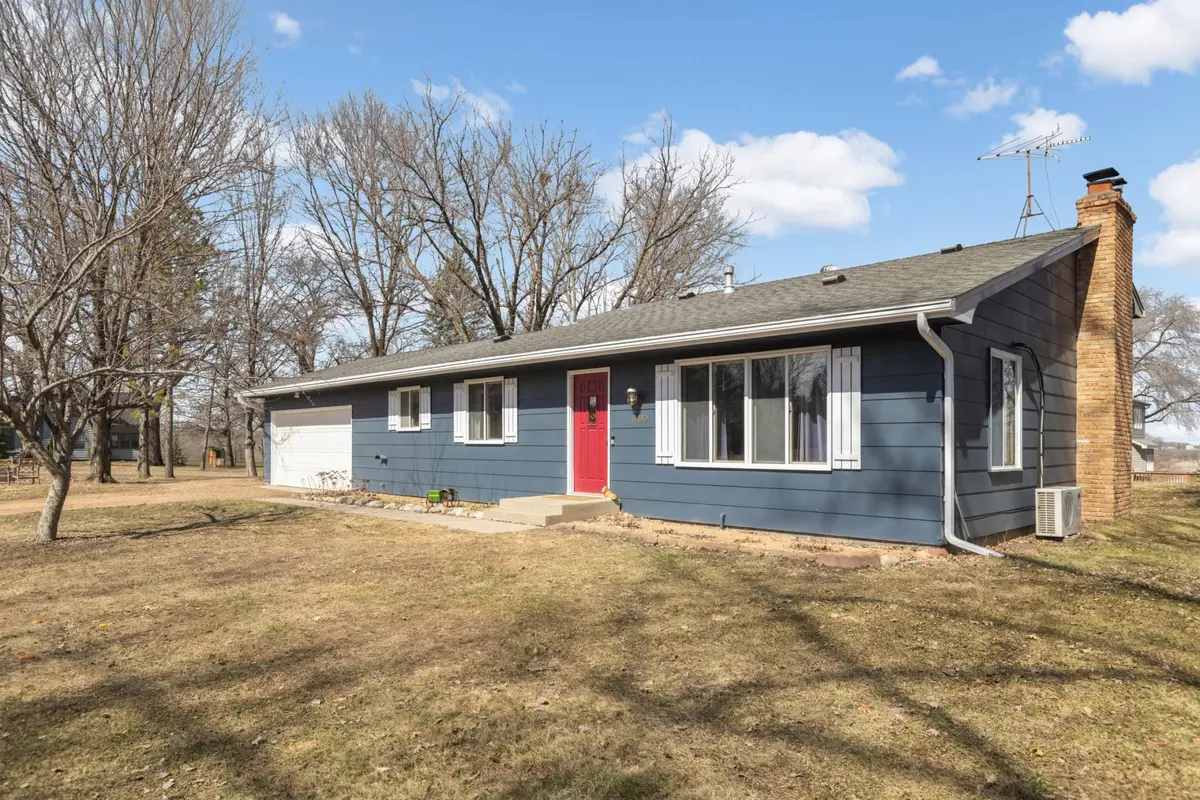 6190 Hillsdale DR, Mound, MN 55364
