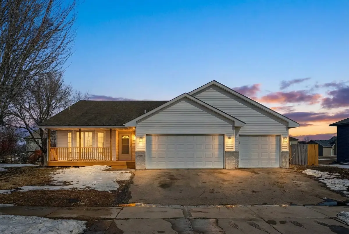 650 Juliet AVE, Clearwater, MN 55320