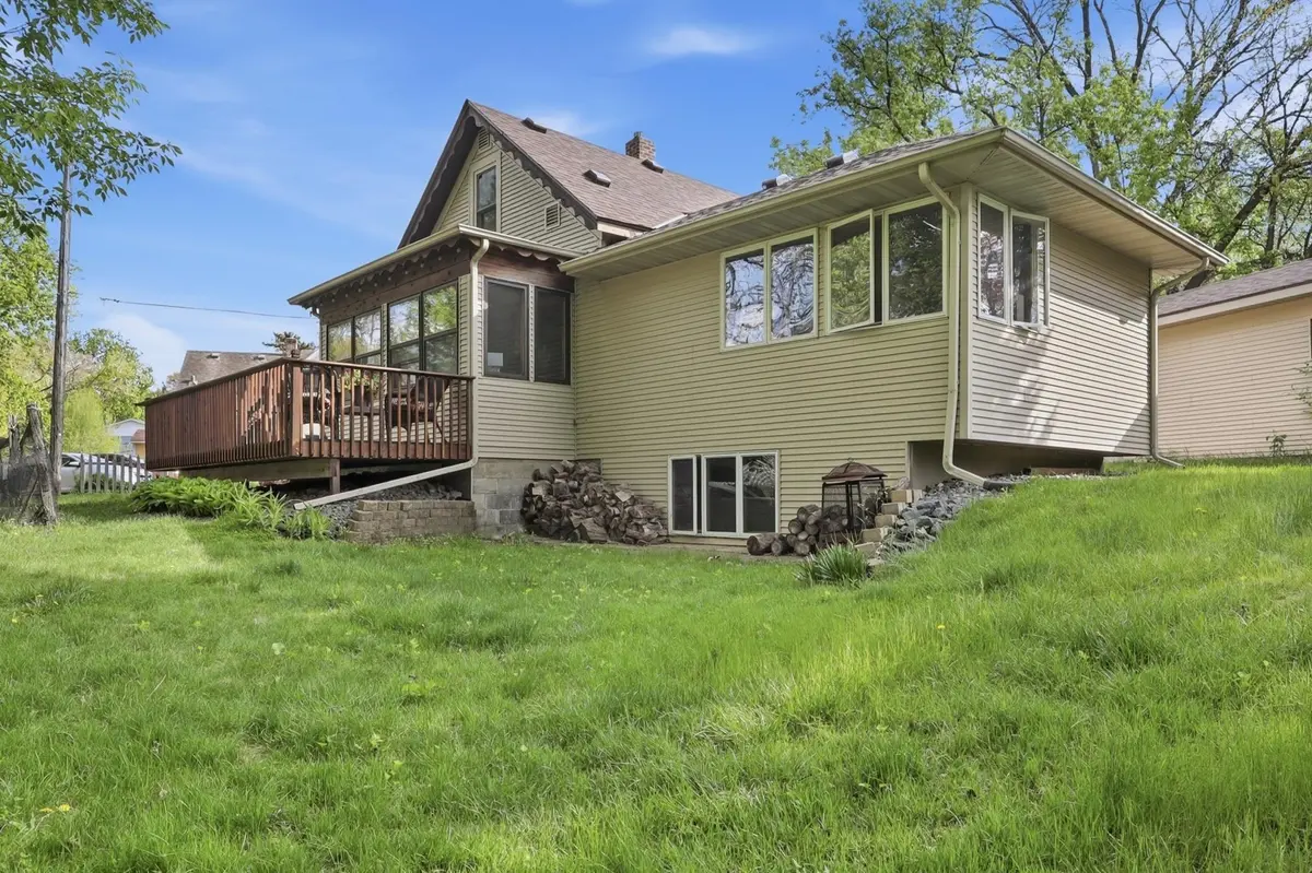 1621 Evans AVE, South Saint Paul, MN 55075