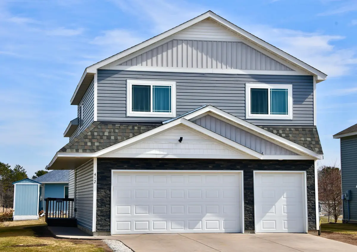 412 Bluebird ST, Mora, MN 55051
