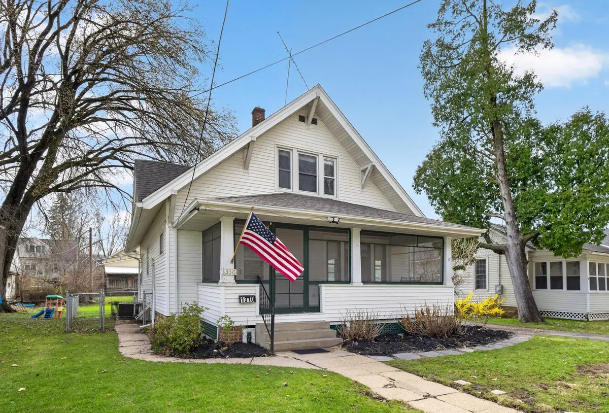 1310 Bush ST, Red Wing, MN 55066
