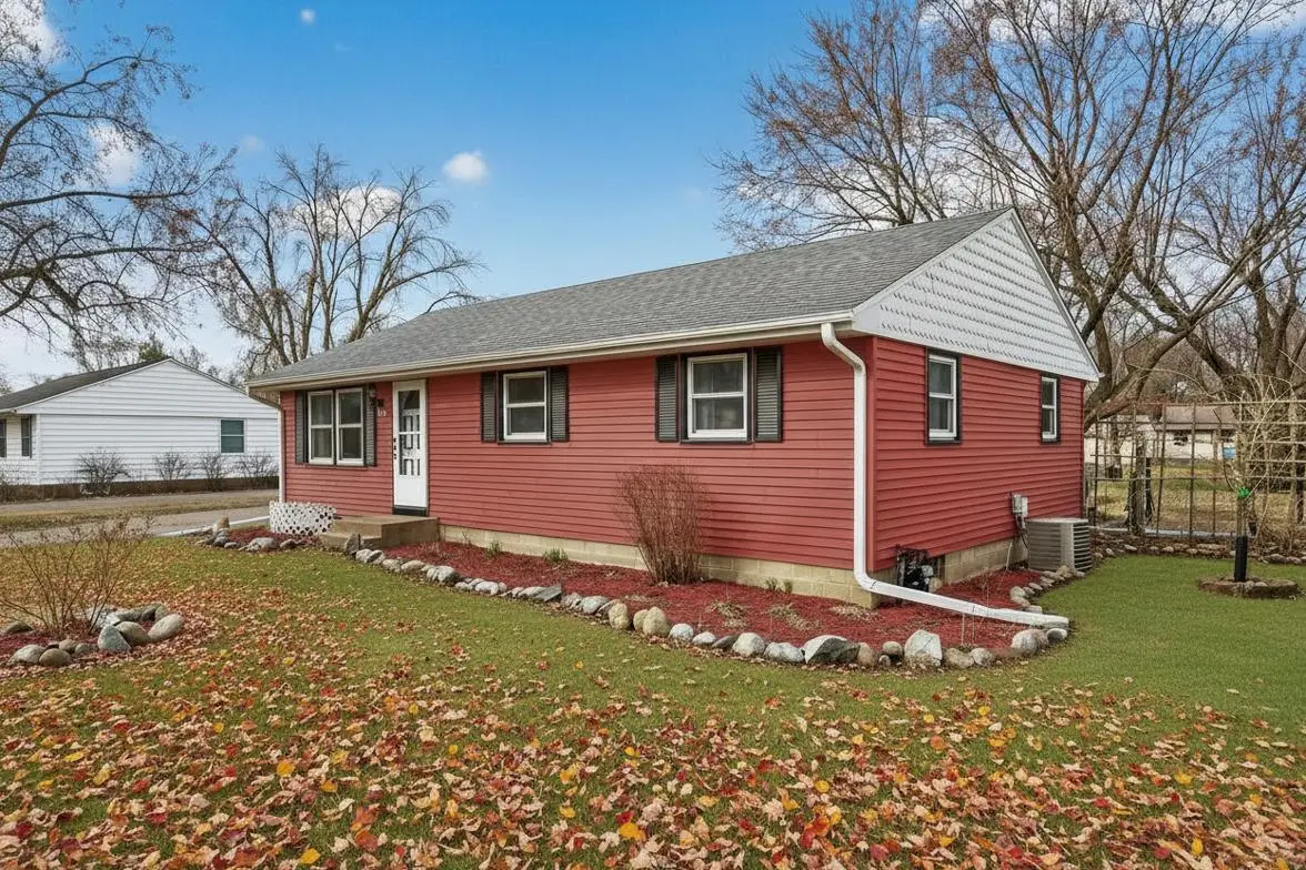 9447 Pilgrim LN N, Maple Grove, MN 55369