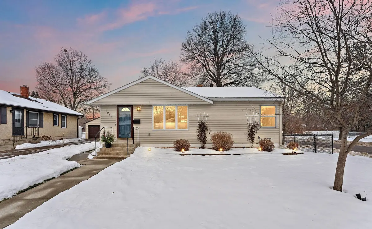 1947 Field AVE, Saint Paul, MN 55116
