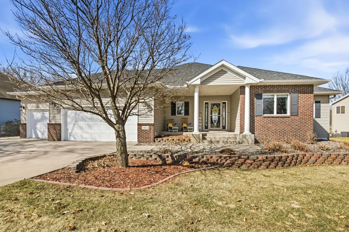 1403 10th AVE N, Sartell, MN 56377