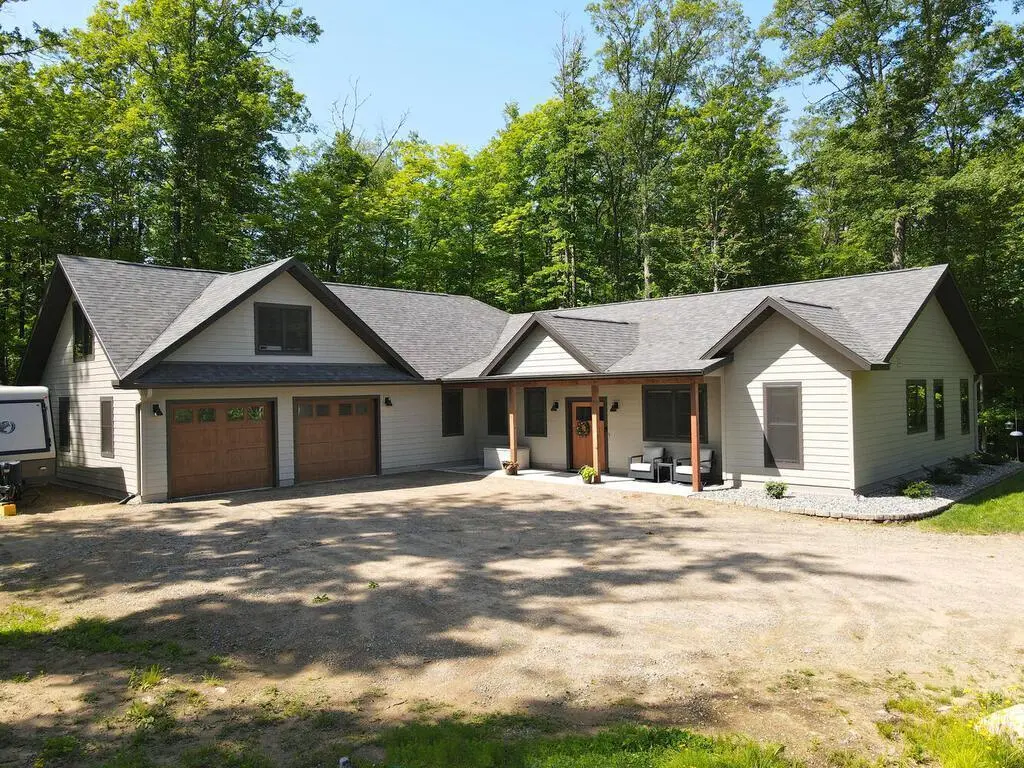 19842 N Gama Beach RD, Grand Rapids, MN 55744