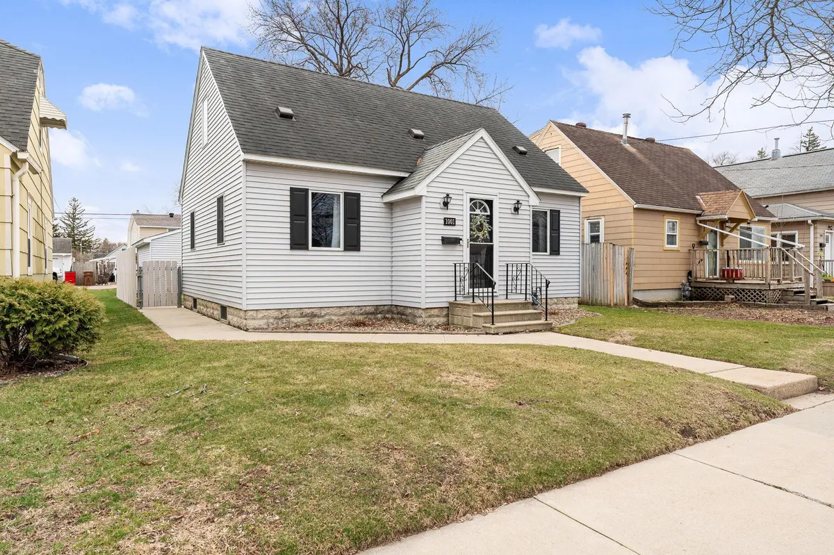 1001 8th AVE SW, Austin, MN 55912